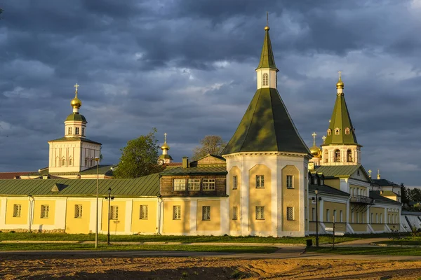Valdai Rusya Daki Iversky Manastırı Nın Görüntüsü — Stok fotoğraf