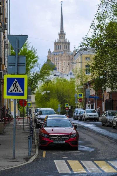 Moscou Rússia Maio 2019 Carros Estacionamento Moscou — Fotografia de Stock