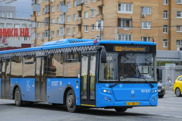 Moscow Oroszország May 2019 Kép Busz Moszkvai Utcában — Stock Fotó