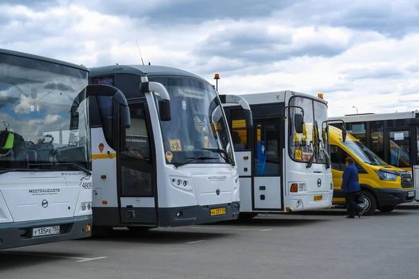 Moskow Rusia Mei 2019 Gambar Parkir Bus Moskow — Stok Foto