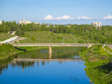 Rusya'da Rzhev şehrinde Volga Nehri görünümü