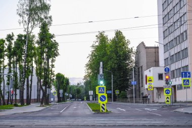 Vitebsk, Beyaz Rusya - 26 Mayıs 2019: Vitebsk, Beyaz Rusya'da sokak görüntüsü