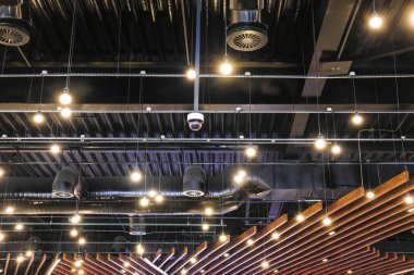 Bir fabrika tavan görüntüsü