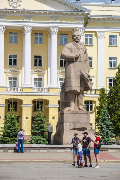 Smolensk Russie Mai 2019 Statue Lénine Devant Bâtiment Administration Locale — Photo