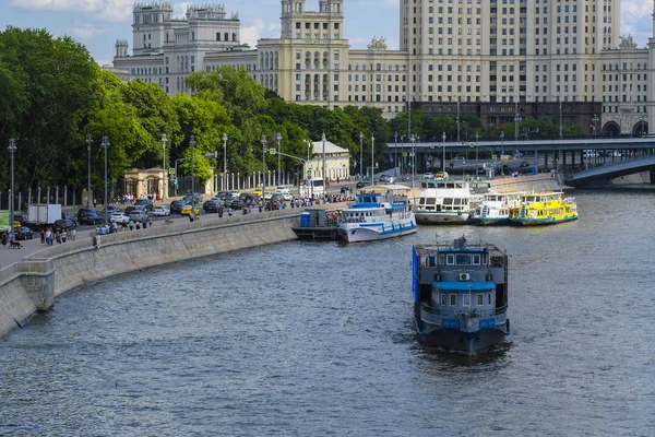 Mosca Russia Giugno 2019 Navi Sul Fiume Mosca Mosca Russia — Foto Stock