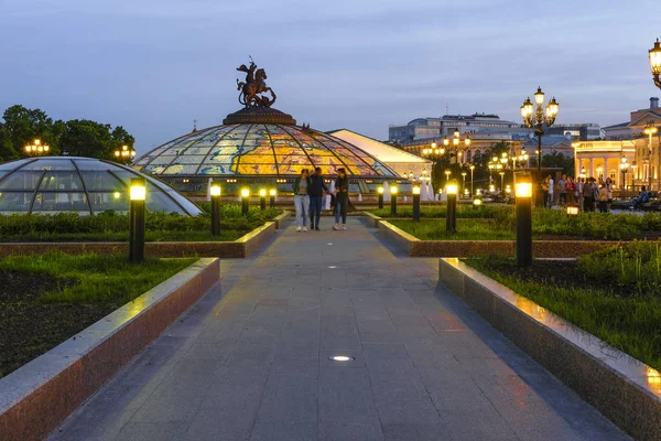 Manezhnaya Square Moscow Russia May 2019 Manezhnaya Square Moscow Sunset — Stock Photo, Image