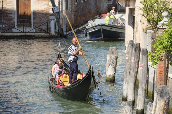 Venedik Talya Temmuz 2019 Venedik Talya Kanal Görüntüsü Ile Cityscape — Stok fotoğraf