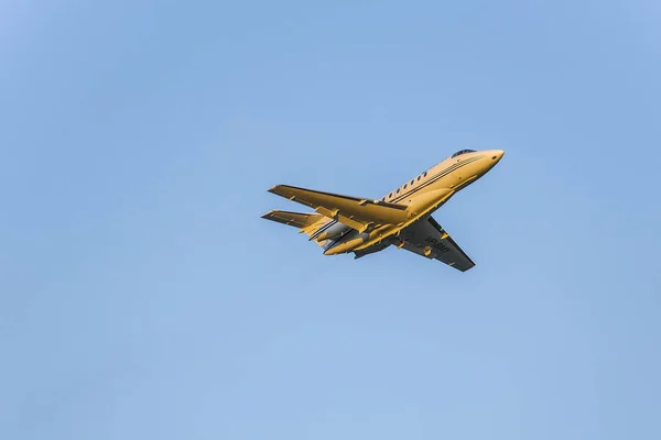 Moscú Rusia Junio 2019 Imagen Avión Pasajeros Cielo — Foto de Stock