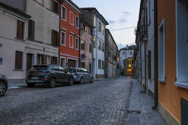 Rovigo Italien Juli 2019 Autos Auf Einem Parkplatz Rovigo Italien — Stockfoto