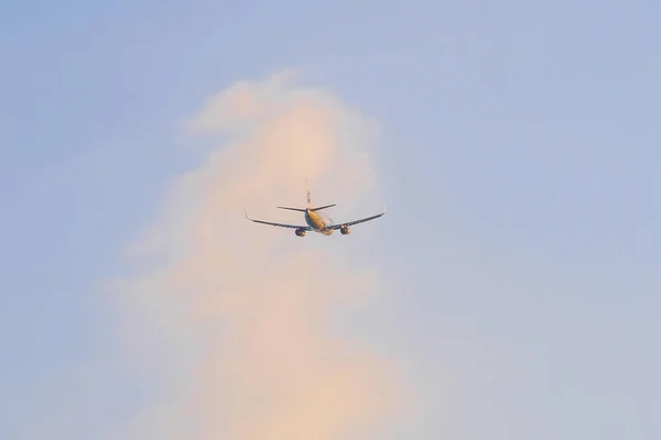 Moscú Rusia Junio 2019 Imagen Avión Pasajeros Cielo — Foto de Stock