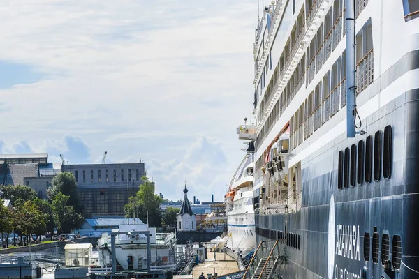 Petersburg Russia August 2019 Cruise Ship Stands Pier Petersburg Russia — Stock Photo, Image