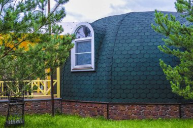 Çadır şeklinde bir yazlık görüntüsü