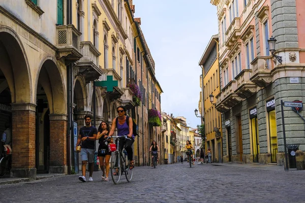 Padova Olaszország Július 2019 Byciclists Strett Padova Olaszország — Stock Fotó