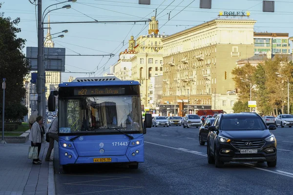 Moscou Russie Août 2019 Bus Dans Rue Moscou Russie — Photo