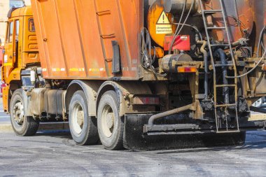 Moskova, Rusya - 14 Ağustos 2019: Yol onarım makinesinin görüntüsü