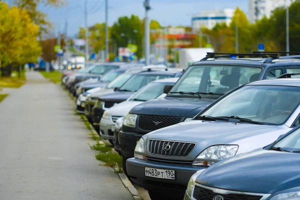 Moscú Rusia Septiembre 2019 Coches Aparcamiento Moscú — Foto de Stock