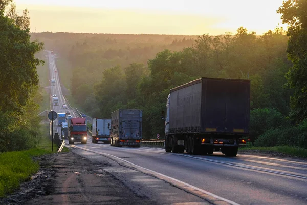 Regione Mosca Russia Giugno 2020 Immagine Una Strada Statale Tramonto — Foto Stock