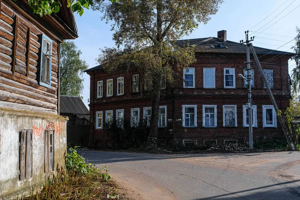 Krajina Vyobrazením Historických Domů Městě Ostaškov Rusku — Stock fotografie