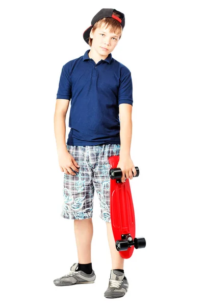 Entzückender Teenager mit Skateboard — Stockfoto
