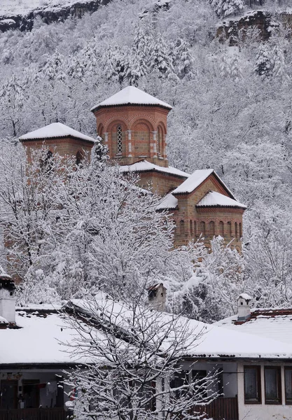 Chiesa di San Dimitrij in inverno — Foto Stock
