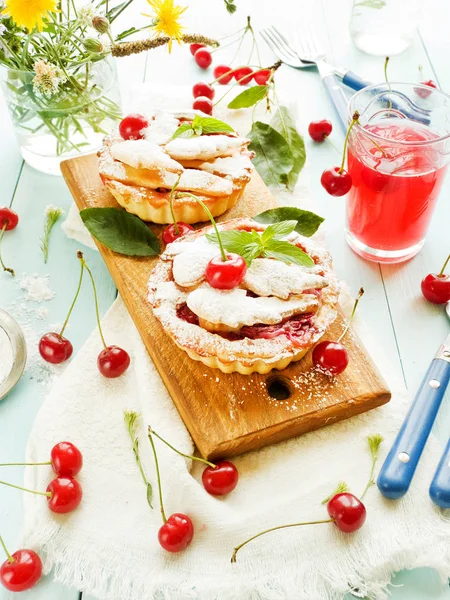 Torta Cereja Com Compota Cereja Doce Dof Rasa — Fotografia de Stock