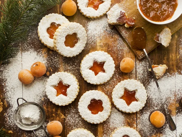 Biscotti Natalizi Linzer Con Marmellata Albicocche Dof Poco Profondo — Foto Stock