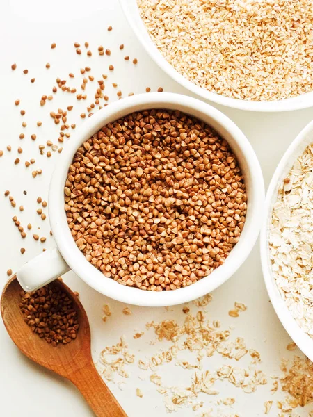 Bowl with buckwheat — Stock Photo, Image