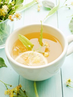 Ihlamur çiçekleri çay