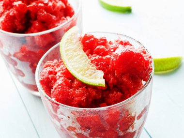 Çilek lime granita