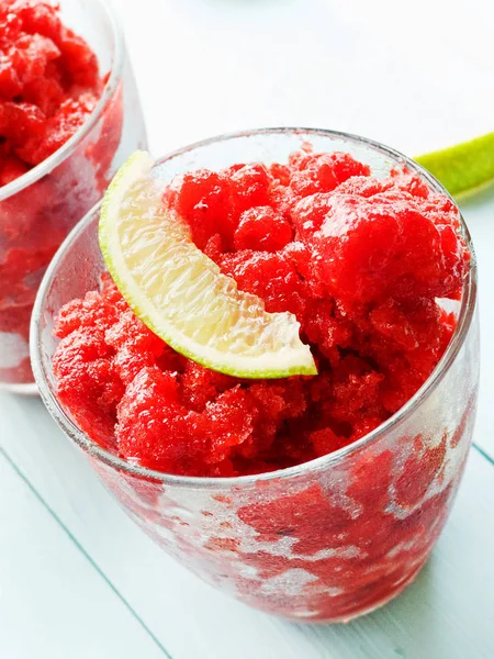 Strawberry lime granita — Stock Photo, Image