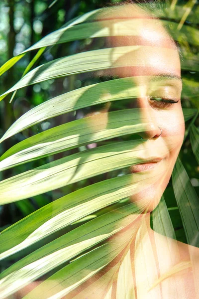 Double exposure close up of a young happy natural beauty and bri — Stock Photo, Image