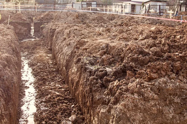 Trench Dug Hand Foundation Drainage Laying Stretched Rope Lines Smooth — Stock Photo, Image