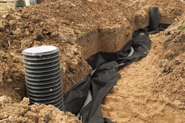 Tendido Las Tuberías Drenaje Pozo Inspección Para Desaparición Del Agua —  Fotos de Stock