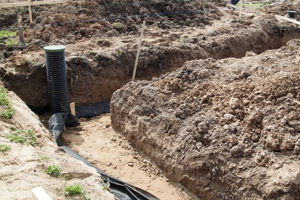 Tubi Drenaggio Pozzo Ispezione Rimozione Acqua Sito Costruzione Della Casa — Foto Stock