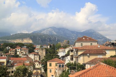 Fortre gelen Herceg Novi popüler tatil kasabası nın güzel görünümü