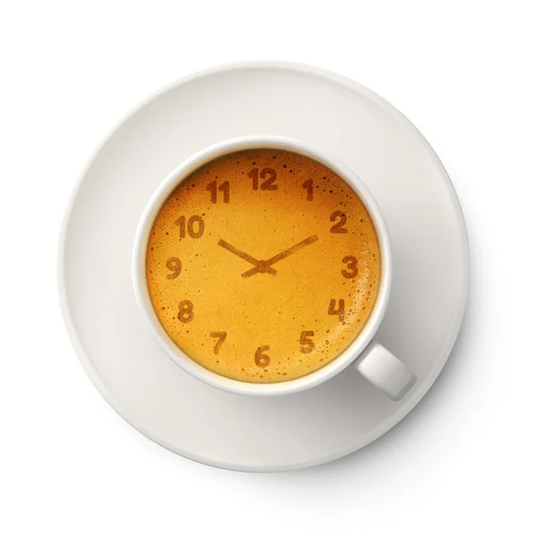 咖啡杯与时钟奶油泡沫隔离在白色背景 — 图库照片