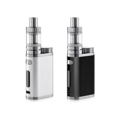 Beyaz arka plan üzerinde izole Vape elektronik sigara