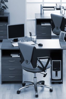 Modern ofiste bilgisayarlı işyeri