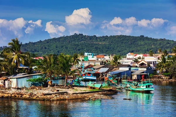 Fiskebåtar Viken Phu Quoc Island Vietnam — Stockfoto