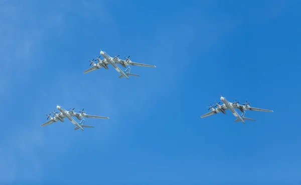 stock image Moscow, RUSSIA - MAY 9 2018: Military aircraft parade on Victory Day