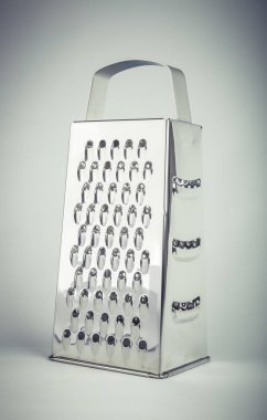 Metal rende dört kenarlı