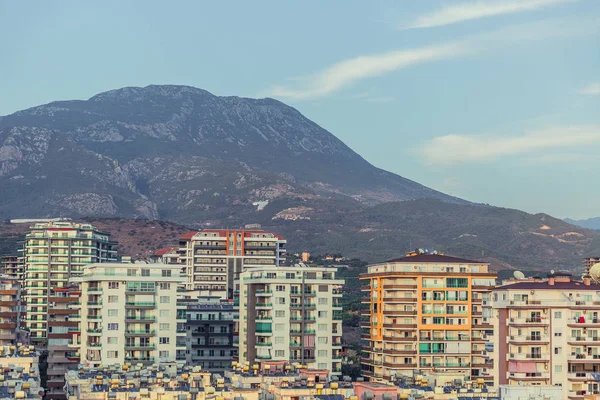 Mahmutlar - kleine Stadt in der Türkei — Stockfoto