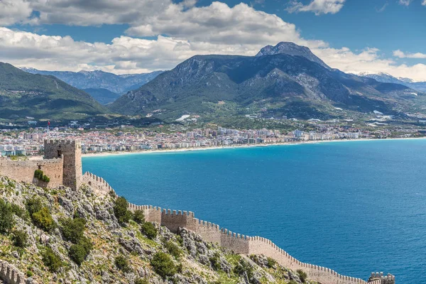 Luftaufnahme des Hafens von alanya in der Türkei — Stockfoto