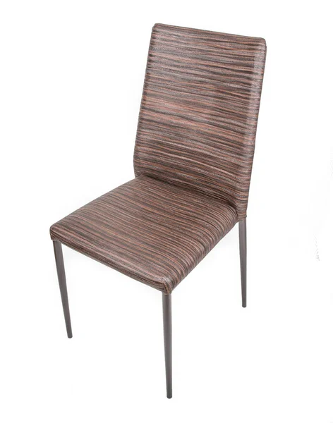 Коричневый стул изолирован на белом — стоковое фото