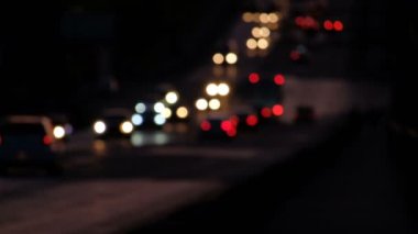 Ufuk araba ışıklar, geri eve commuters akışının