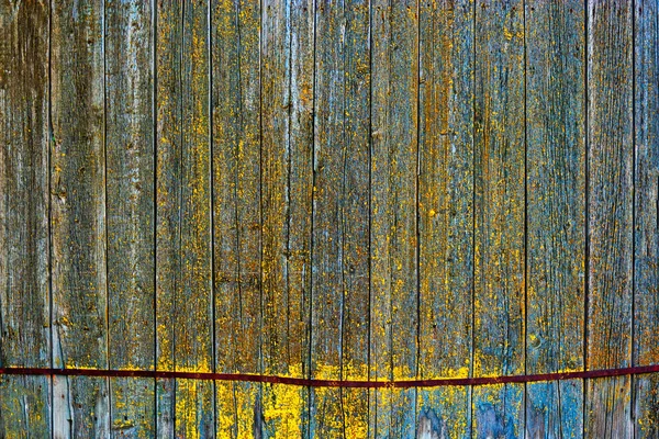 Φράχτη καλύπτεται με ξεφλούδισμα χρώμα, πολύ χώρο για το κείμενο — Φωτογραφία Αρχείου