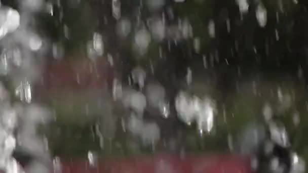 Fundo de cortina de água. Gotas de água caindo — Vídeo de Stock