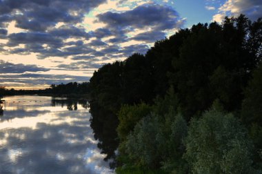 güzel bir akşam peyzaj
