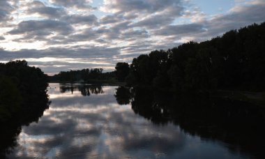 güzel bir akşam peyzaj
