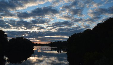 güzel bir akşam peyzaj